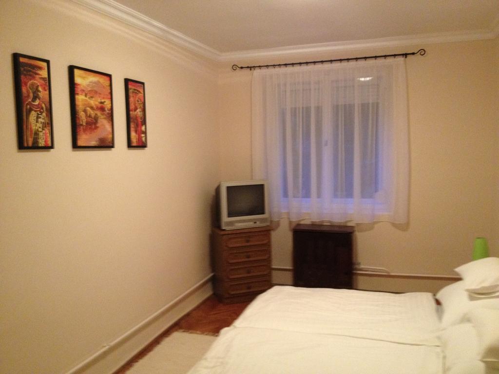 Viva Apartman Sarvar Room photo